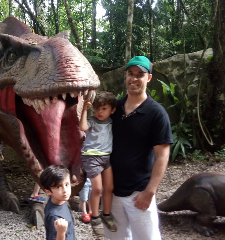 Success story #8: Miqueias Goulart - building trading tools with 2,200+ downloads